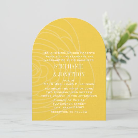 Moderne Gele Ranunculus Roos Wedding Invitations Kaart (Staand voorkant)