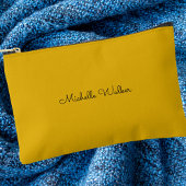 Moderne gele trendy elegante zwarte monogram etui