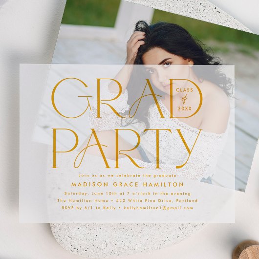 Moderne Gele Typografie Graduation Party Vellum Uitnodigingen