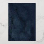 Moderne Geo Blush Navy Floral Quinceanera Folie Uitnodiging (Achterkant)