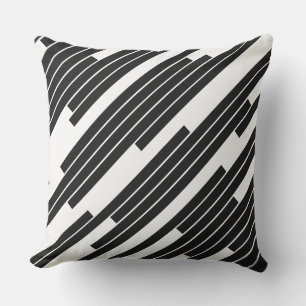 Moderne geometrische diagonale lijnen decoratie buitenkussen