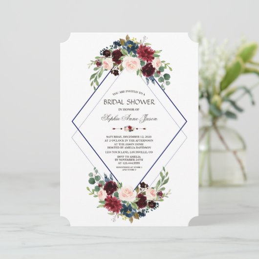 Moderne geometrische Merlot Navy bloemrijke bruilo Kaart (Staand voorkant)