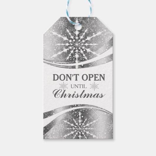 Moderne geometrische zilver en witte kerstster cadeaulabel (Voorkant)