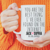 Moderne gepersonaliseerde bruiloft paar naam roze  mok