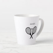 Moderne gepersonaliseerde naam tennis latte mok (Rechterhoek)