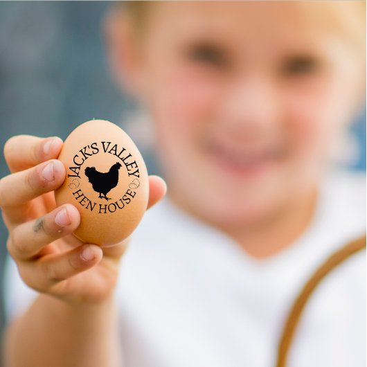 Moderne gepersonaliseerde rustieke kip naam ei lie rubberstempel