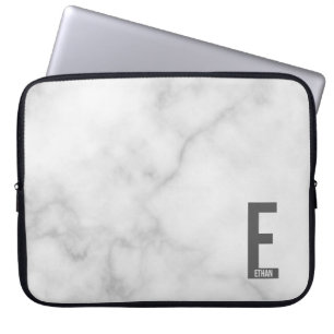 Moderne gepersonaliseerde vette monogram en naam laptop sleeve