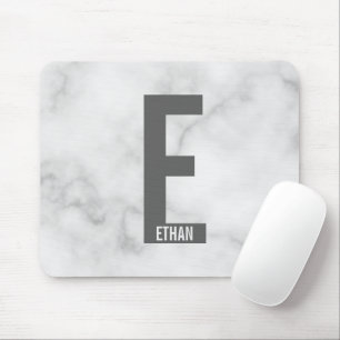 Moderne gepersonaliseerde vette monogram en naam muismat