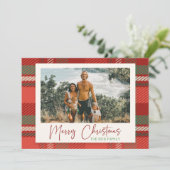 Moderne geruite rode aangepaste familie foto kerst feestdagenkaart (Staand voorkant)