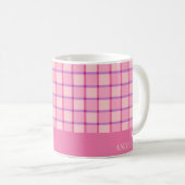 Moderne geruite roze paarse gepersonaliseerde koffiemok (Voorkant rechts)
