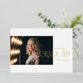 Moderne geschreven aankondiging van afgestudeerden (Staand Voorkant)