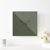 Moderne gespleten mosgroene wandklok (Huis)