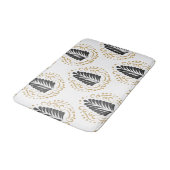 Moderne gestileerde grijs & gouden damast op wit badmat (Gekanteld)