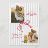 Moderne gestreepte boog foto kerstkaart rode strik kaart (Achterkant)