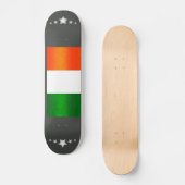 Moderne gestreepte Ierse vlag Persoonlijk Skateboard (Voorkant)