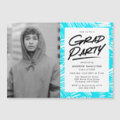 Moderne gestreepte turquoise foto afstudeerfeest magnetische uitnodiging (Voorkant)