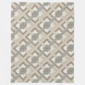 Moderne Gezellige Earth-Tone Geometrische Bedding Fleece Deken (Voorkant)