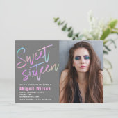 Moderne, girale, zoete zestien verjaardag kaart (Staand voorkant)