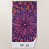 Moderne Girly Coral Paarse Bloem Illustratie Strandlaken (Voorkant)