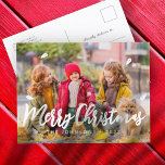 Moderne gladde glans van glans feestdagenkaart<br><div class="desc">Het ontwerp bestaat uit een eenvoudige speelse cursieve typografie met sterren. Voeg de naam,  het jaar en het aangepaste bericht van uw familie toe. Hier te vinden op: http://www.zazzle.com/store/selectpartysupplies</div>