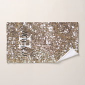 Moderne Glitter Gold Monogram Naam Passen getrouwd Bad Handdoek (Handdoek)