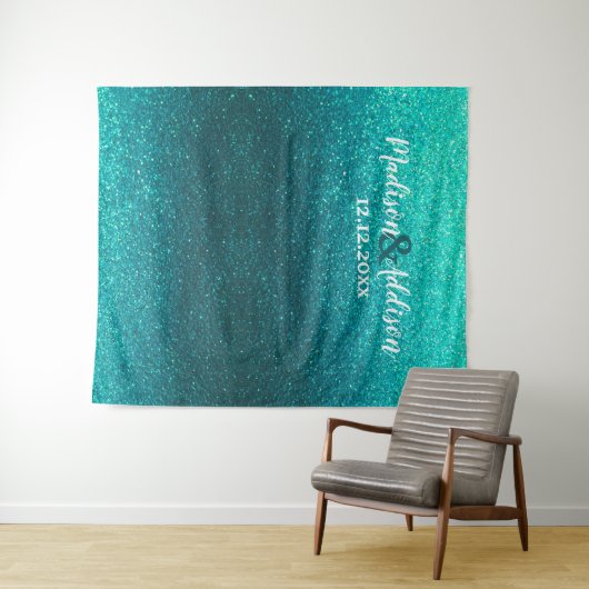 Moderne Glitter Ombre Bruiloften Foto Booth Achter Wandkleed (In Situ (horizontaal))