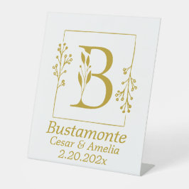 Moderne Gold Botanical Letter B Reclamebord Met Voetstuk