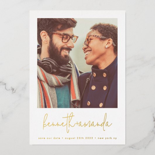 Moderne Gold Custom Names Simple Save the Date Folie Uitnodiging (Voorkant)