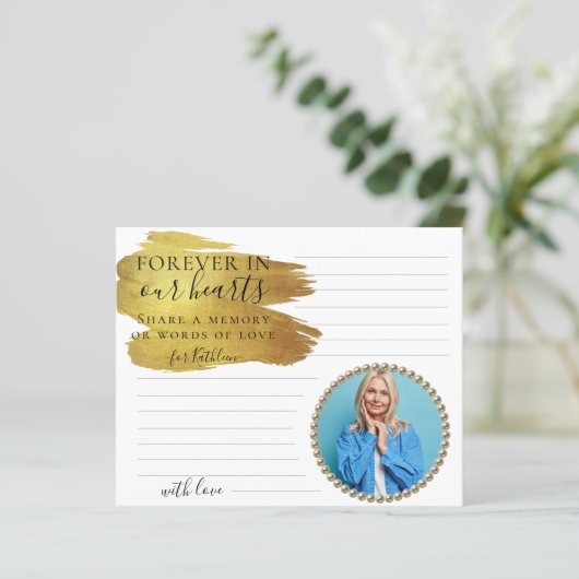 Moderne Gold Photo Share a Memory Funeral Kaart (Staand voorkant)