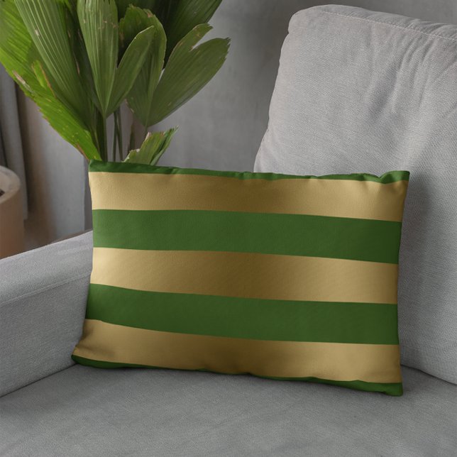 Moderne Gold Stripes Green Background Kussen (Creator heeft geüpload)