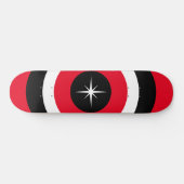 Moderne golven in zwart, rood en wit persoonlijk skateboard (Horizontaal)