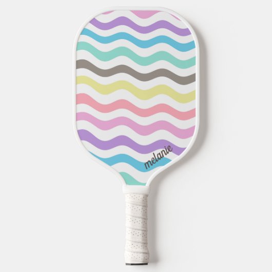 Moderne golvende lijnen | Pastel Waves Monogram Pickleball Paddle (Voorkant)