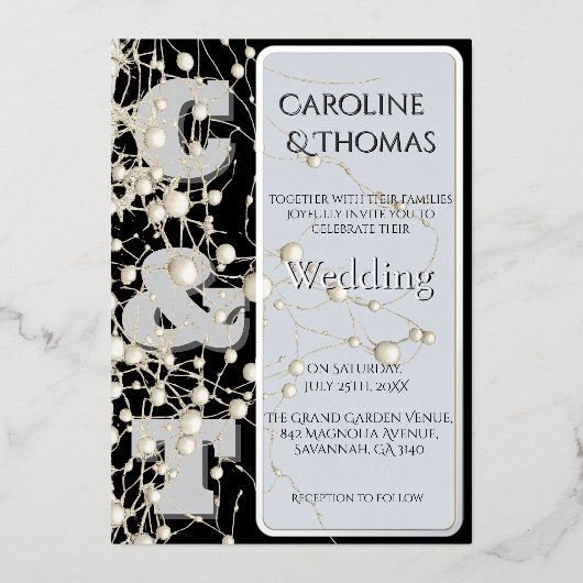 Moderne gotische Chic Pearl Gold Script Wedding Folie Uitnodiging (Voorkant)