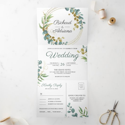 Moderne Gouden Eucalyptus Krans Alles In Een Bruil Drieluik Uitnodiging (Binnen)