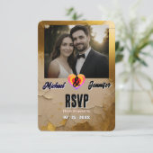 Moderne Gouden Gebarsten Foto Wedding RSVP Kaart (Staand voorkant)