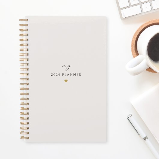 Moderne Gouden Hart Aangepaste Naam en Jaar 2024 Planner