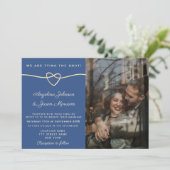 Moderne Gouden Hart Blauwe Fotobruiloft Kaart (Staand voorkant)