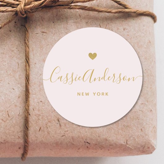 Moderne gouden hart kalligrafie Merknaam Roze Ronde Sticker