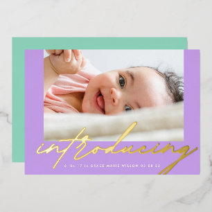 Moderne gouden introductie geschreven fotobaby folie uitnodiging