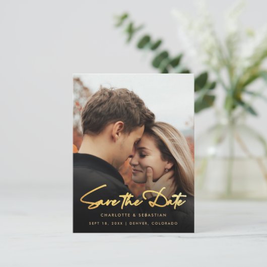 Moderne gouden kalligrafie foto Save the Date Aankondigingskaart (Staand voorkant)