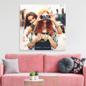 Moderne Gouden Liefdeskwast Schrift Overlay Koppel Canvas Afdruk (Insitu (Woonkamer))