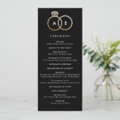 Moderne gouden ringen op zwart aangepaste bruiloft programmakaart (Staand voorkant)