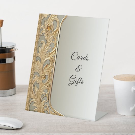 Moderne gouden  tafelblad borden reclamebord met voetstuk (Insitu)