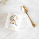 Moderne gouden Waterverf bloemletter R | Monogram Koffiemok<br><div class="desc">Moderne gouden Waterverf bloemletter R | Monogram</div>
