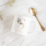 Moderne gouden Waterverf bloemletter S | Monogram Koffiemok<br><div class="desc">Moderne gouden Waterverf bloemletter S | Monogram</div>