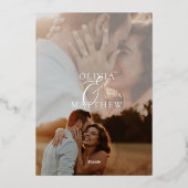 Moderne gouden zwart-wit foto bruiloft folie uitnodiging (Achterkant)