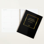 Moderne gouden zwarte elegante professionele onder planner<br><div class="desc">Moderne, elegante zwarte en gouden persoonlijke, zakelijke planner. Voeg je eigen naam en tekst aan de voorzijde toe om je te personaliseren.</div>