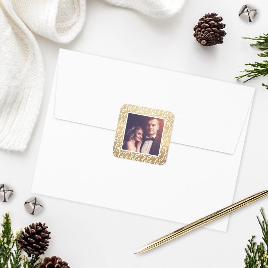 Moderne goudliefde in script huwelijksfoto vierkante sticker