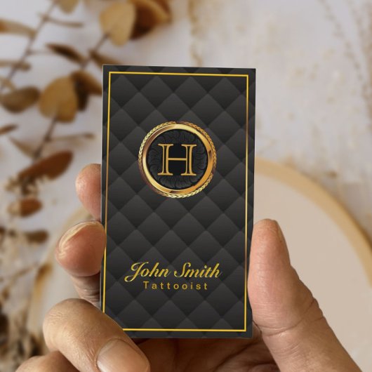 Moderne goudmonogram Tattoo artiest Visitekaartje