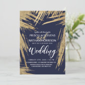 Moderne goudpenseelstreken marineblauw chic Weddin Kaart (Staand voorkant)